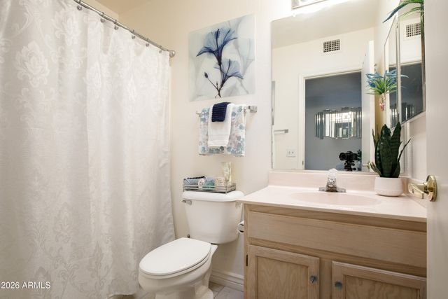 6782 S PEBBLE BEACH Drive, Chandler, AZ 85249