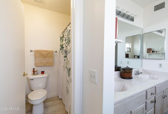 6782 S PEBBLE BEACH Drive, Chandler, AZ 85249