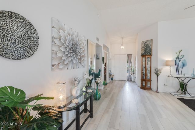 6782 S PEBBLE BEACH Drive, Chandler, AZ 85249