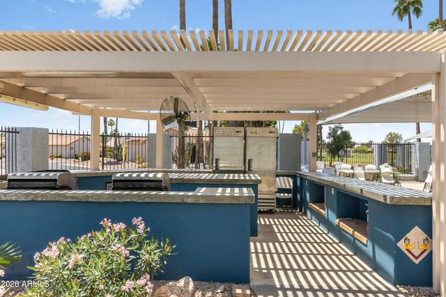 6782 S PEBBLE BEACH Drive, Chandler, AZ 85249