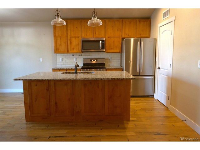 1113 Bison Way, Wiggins, CO 80654