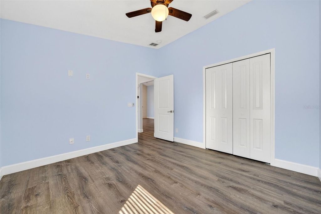 Image 30 of property listing at 4444 SANIBEL WAY, Bradenton, FL 34203