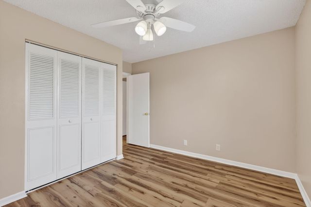 624 Sea Pine Way B3, Greenacres, FL 33415