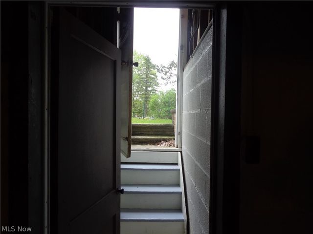 3303 Akins Road, North Royalton, OH 44133