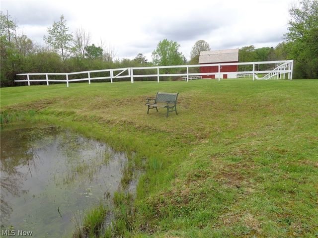 3303 Akins Road, North Royalton, OH 44133