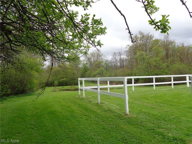 3303 Akins Road, North Royalton, OH 44133