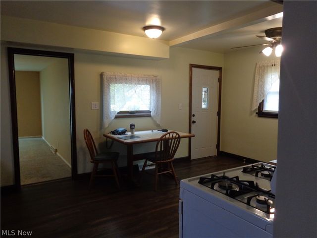 3303 Akins Road, North Royalton, OH 44133