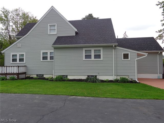 3303 Akins Road, North Royalton, OH 44133
