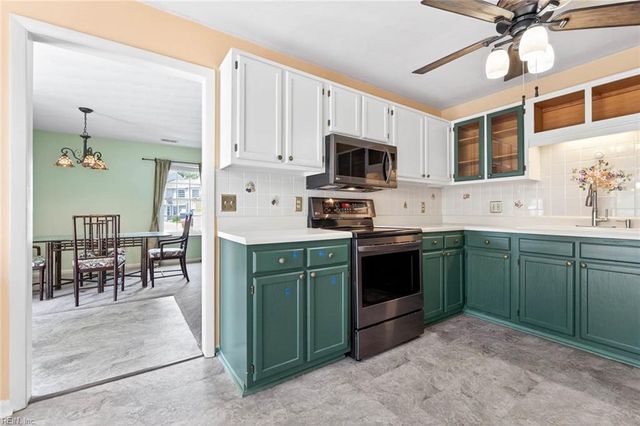 4910 Cypress Point Cir Apt 102, Virginia Beach, VA 23455