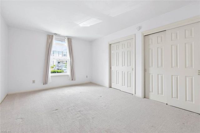 4910 Cypress Point Cir Apt 102, Virginia Beach, VA 23455