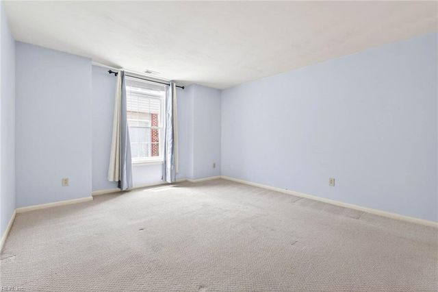 4910 Cypress Point Cir Apt 102, Virginia Beach, VA 23455