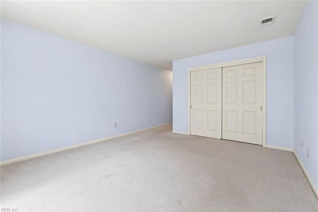4910 Cypress Point Cir Apt 102, Virginia Beach, VA 23455