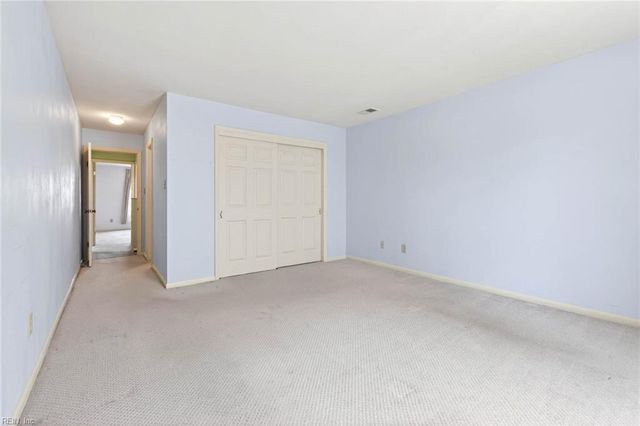 4910 Cypress Point Cir Apt 102, Virginia Beach, VA 23455
