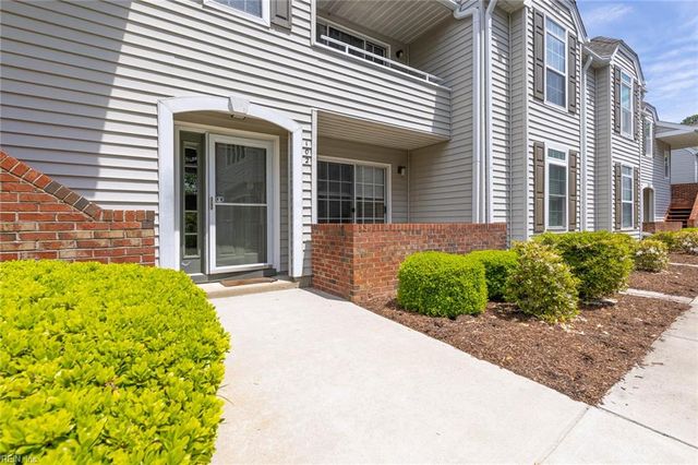 4910 Cypress Point Cir Apt 102, Virginia Beach, VA 23455