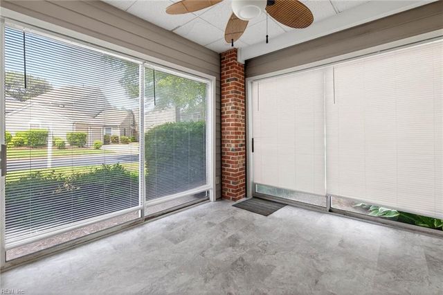 4910 Cypress Point Cir Apt 102, Virginia Beach, VA 23455