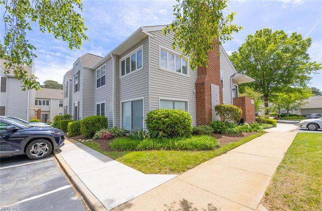 4910 Cypress Point Cir Apt 102, Virginia Beach, VA 23455