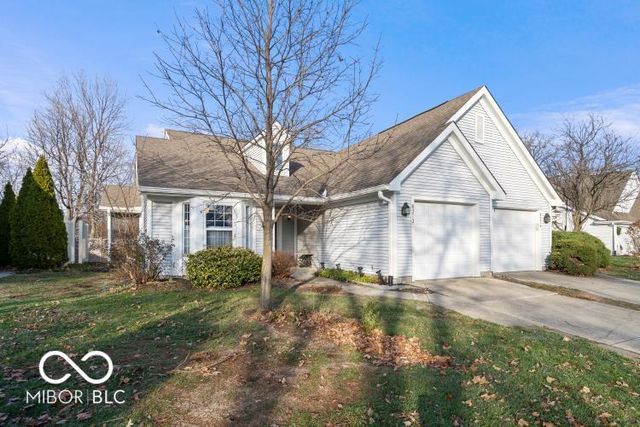 8212 Crook Drive N, Indianapolis, IN 46256