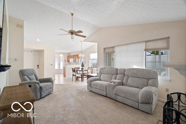 8212 Crook Drive N, Indianapolis, IN 46256