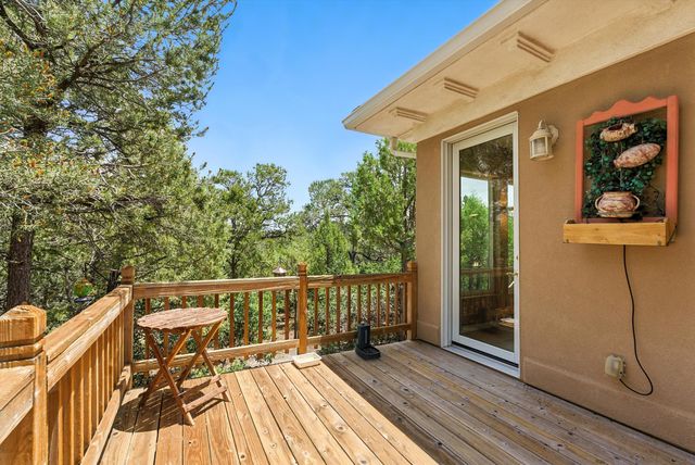14 Teypana Drive, Tijeras, NM 87059