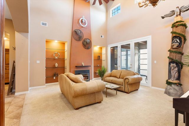 14 Teypana Drive, Tijeras, NM 87059