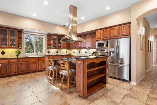 14 Teypana Drive, Tijeras, NM 87059