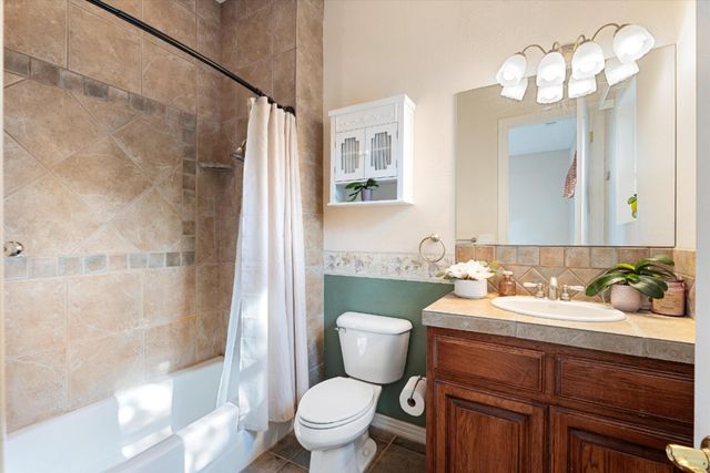 14 Teypana Drive, Tijeras, NM 87059