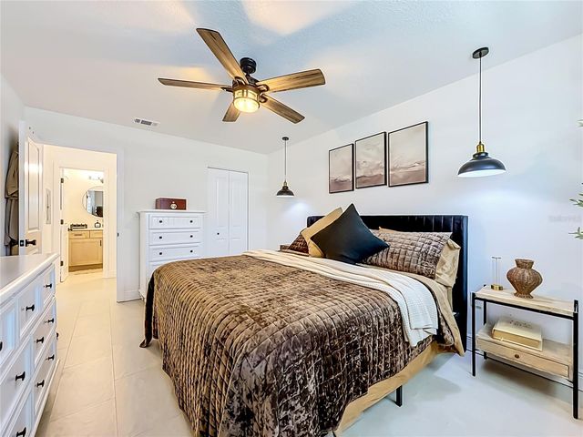 5935 30TH AVENUE S 104, Gulfport, FL 33707