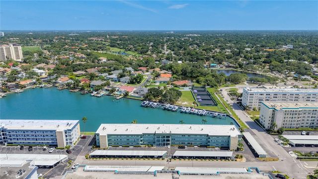 5935 30TH AVENUE S 104, Gulfport, FL 33707