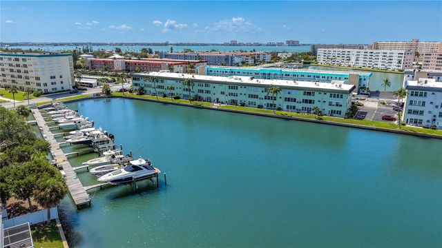 5935 30TH AVENUE S 104, Gulfport, FL 33707