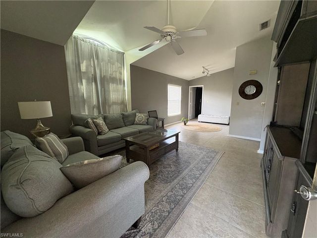 13226 Whitehaven LN 1305, Fort Myers, FL 33966