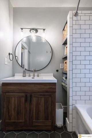 4906 Calvert Street, Lincoln, NE 68506