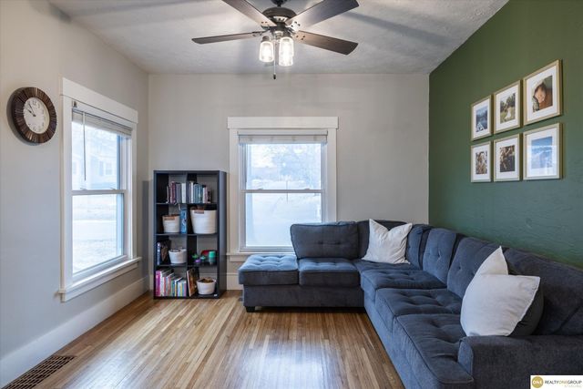 4906 Calvert Street, Lincoln, NE 68506