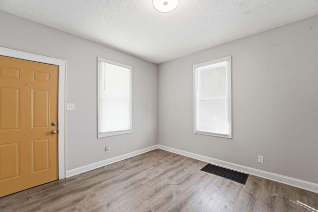 73 Stevens Avenue, Columbus, OH 43222