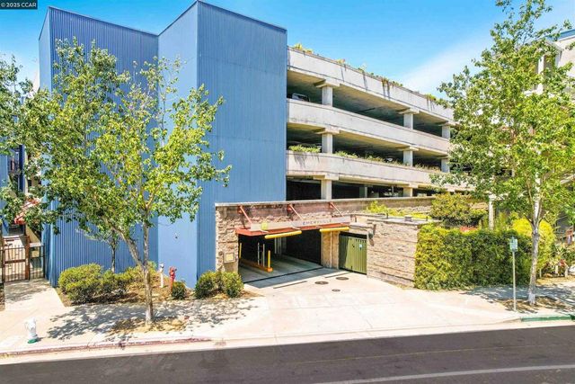1121 40Th St 4105, Emeryville, CA 94608