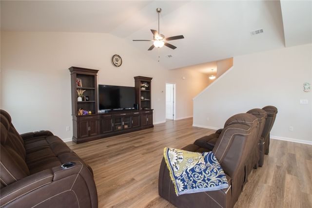 279 Chestnut Drive, Brunswick, GA 31523