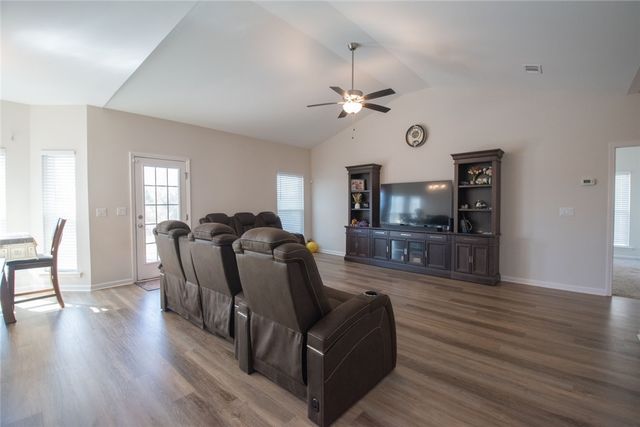 279 Chestnut Drive, Brunswick, GA 31523