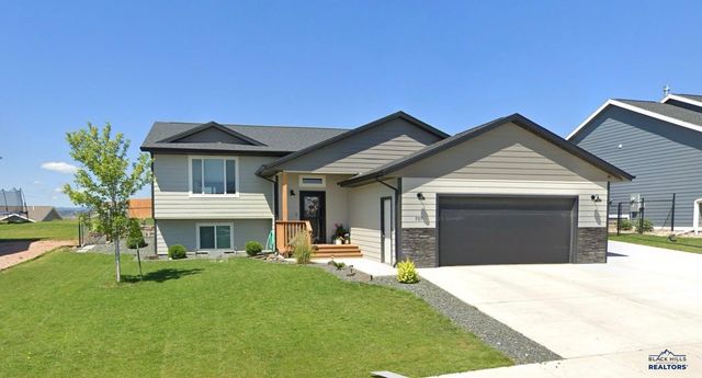 707 SUMMERFIELD DR, Rapid City, SD 57703