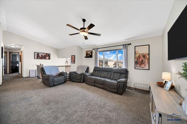707 SUMMERFIELD DR, Rapid City, SD 57703