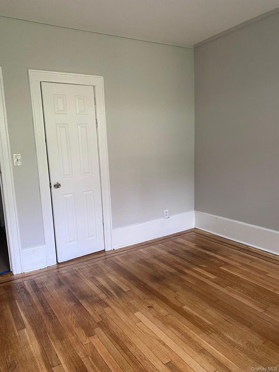 34-49 73rd Street, Jackson Heights, NY 11372 — photo 4