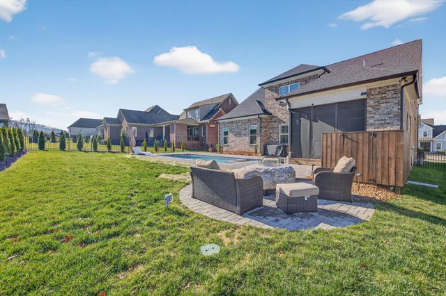 132 Telfair Ln, Nolensville, TN 37135