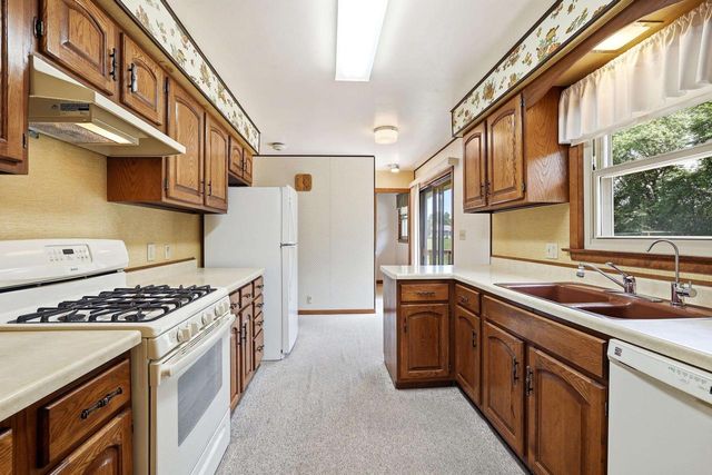 5321 WYATT AVENUE, Wisconsin Rapids, WI 54494