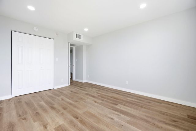 200 S Birch Road 906, Fort Lauderdale, FL 33316