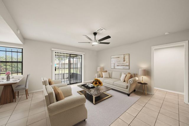 9818 Degas Lane, Houston, TX 77016