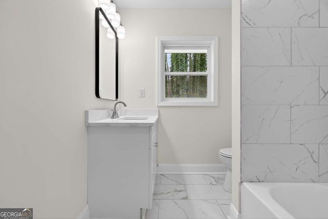 2387 Timber Ridge Court, Decatur, GA 30032