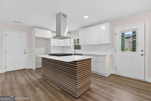 2387 Timber Ridge Court, Decatur, GA 30032