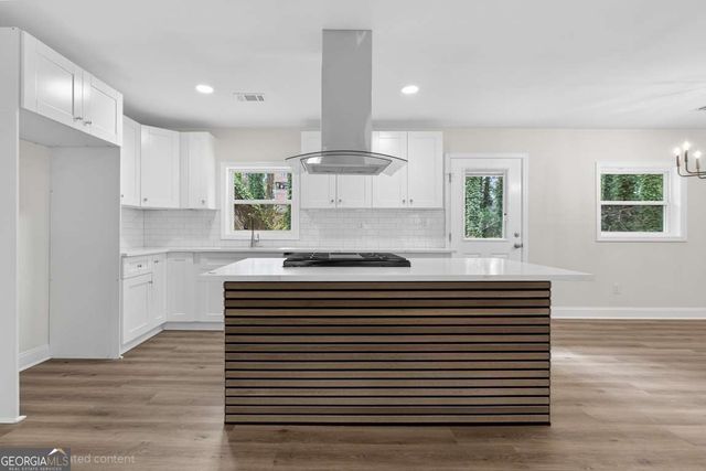 2387 Timber Ridge Court, Decatur, GA 30032