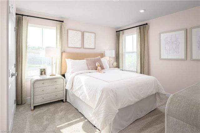 203 Miriam DR, Moyock, NC 27958