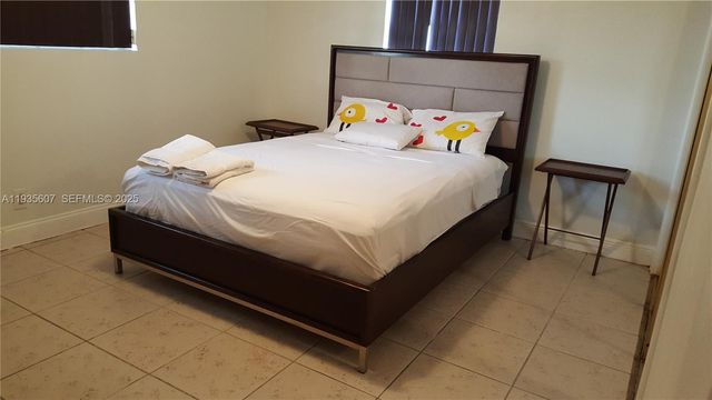 2822 Monroe St, Hollywood, FL 33020