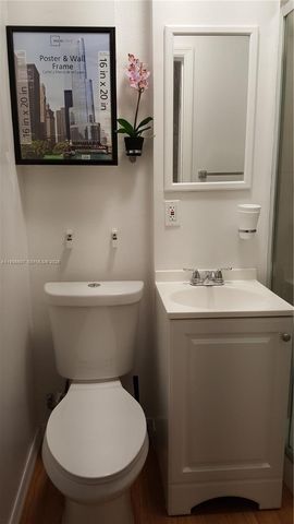 2822 Monroe St, Hollywood, FL 33020