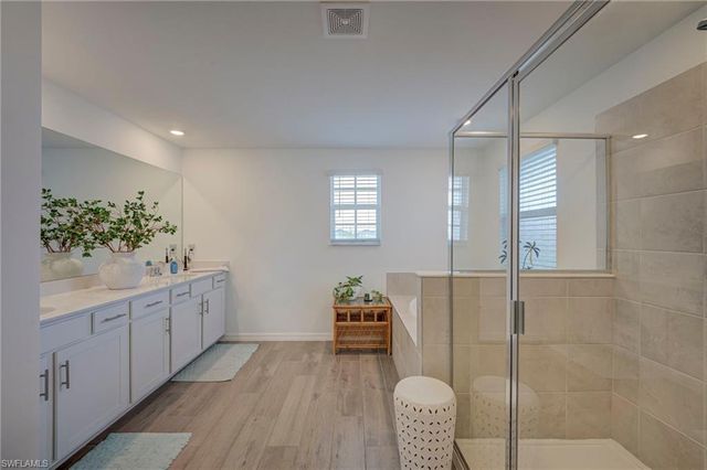 2340 Feather Brook LN, Naples, FL 34120